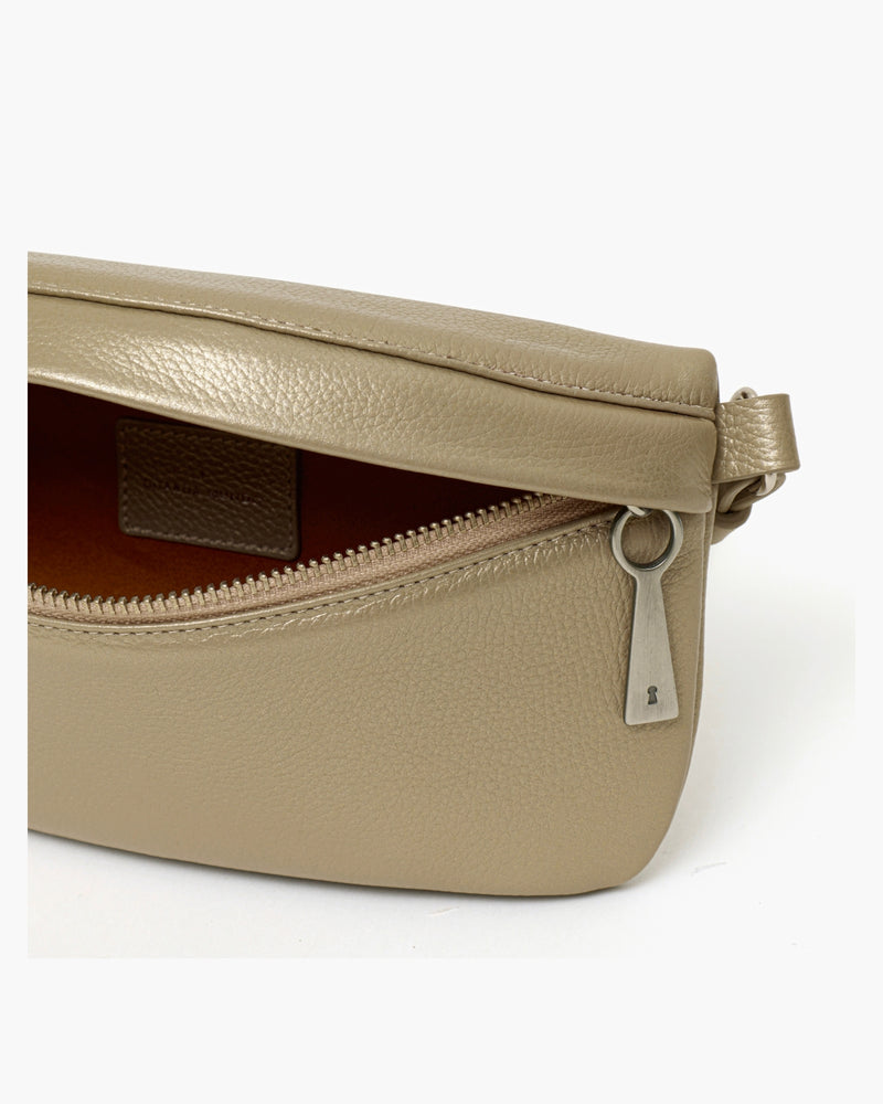 Pochete Rafa Fendi Perolado
